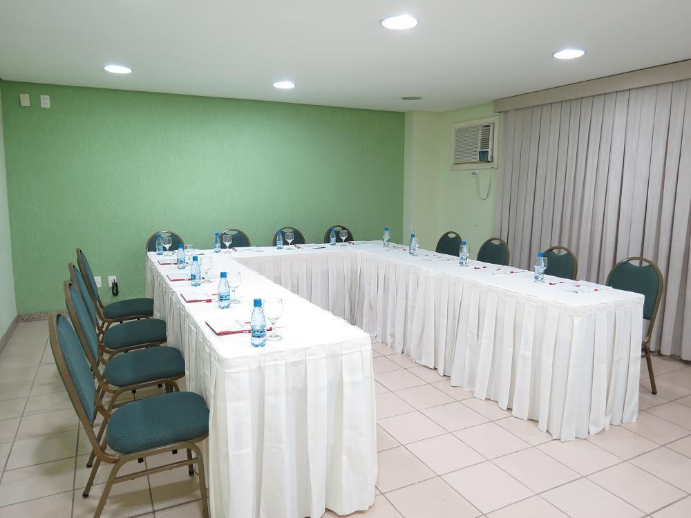Steel Valley Hotel Ипатинга Экстерьер фото